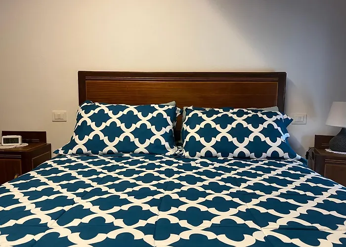 B&B22